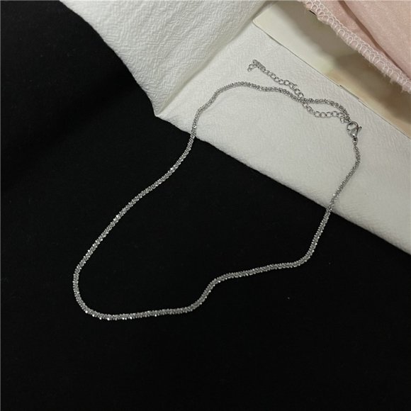 Sparkling Stones Necklace Choker - Picture 3 of 11